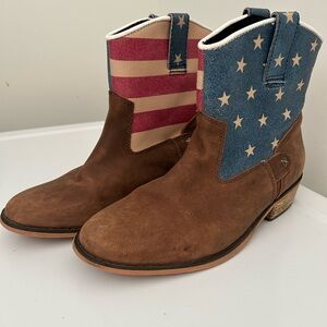 Sterling River Stars and Stripes Cowboy Boots Brown Red Blue Size 8